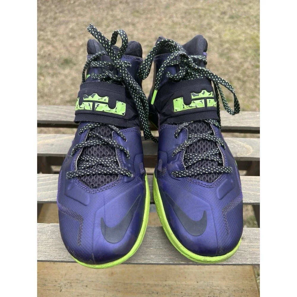 Nike Lebron Zoom Soldier 7 VII Mens Size 10 Basketball Court Purple Green Lime